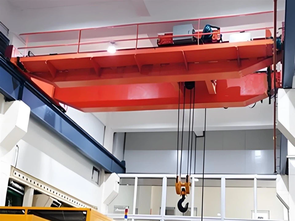 electric hanging orbit crane for power plant-3